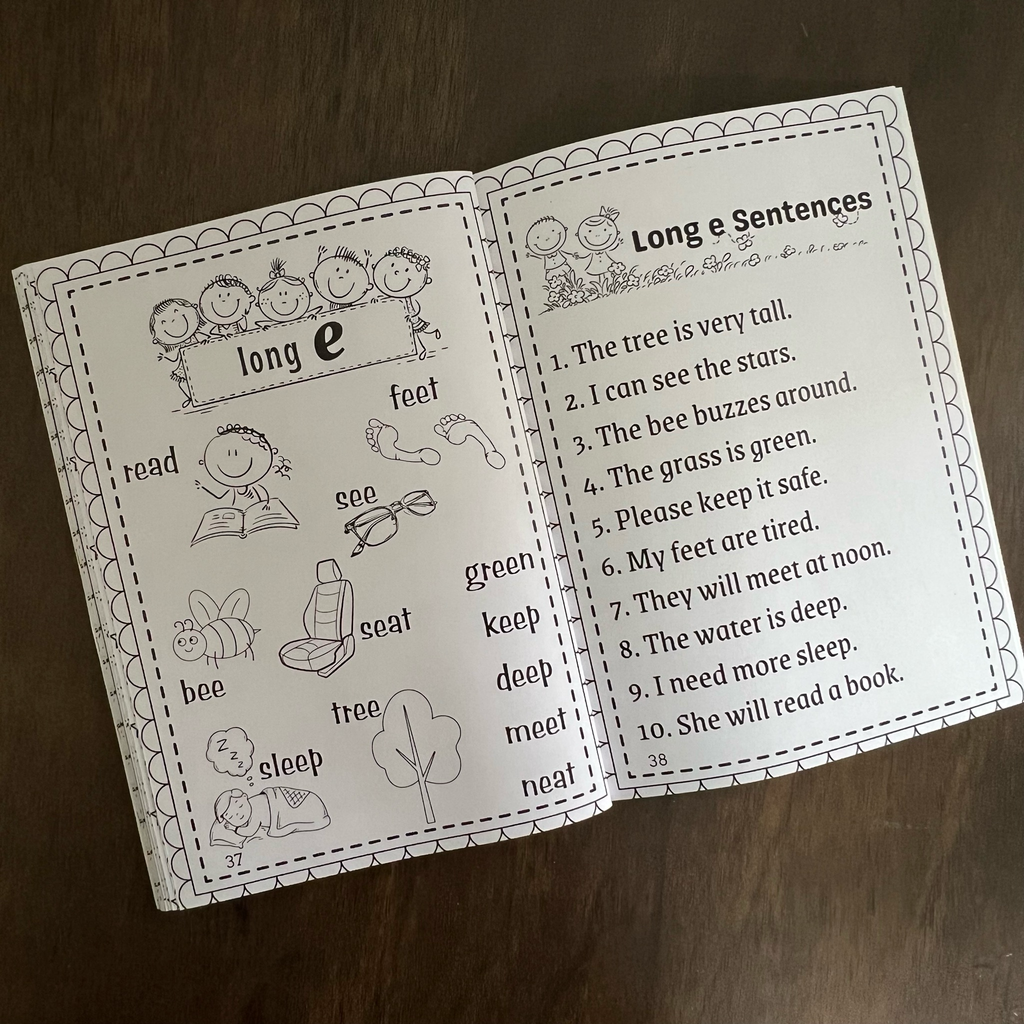 Deals @149 - Funhouse - A Reading book to master phonics .Suitable for 3-6 years