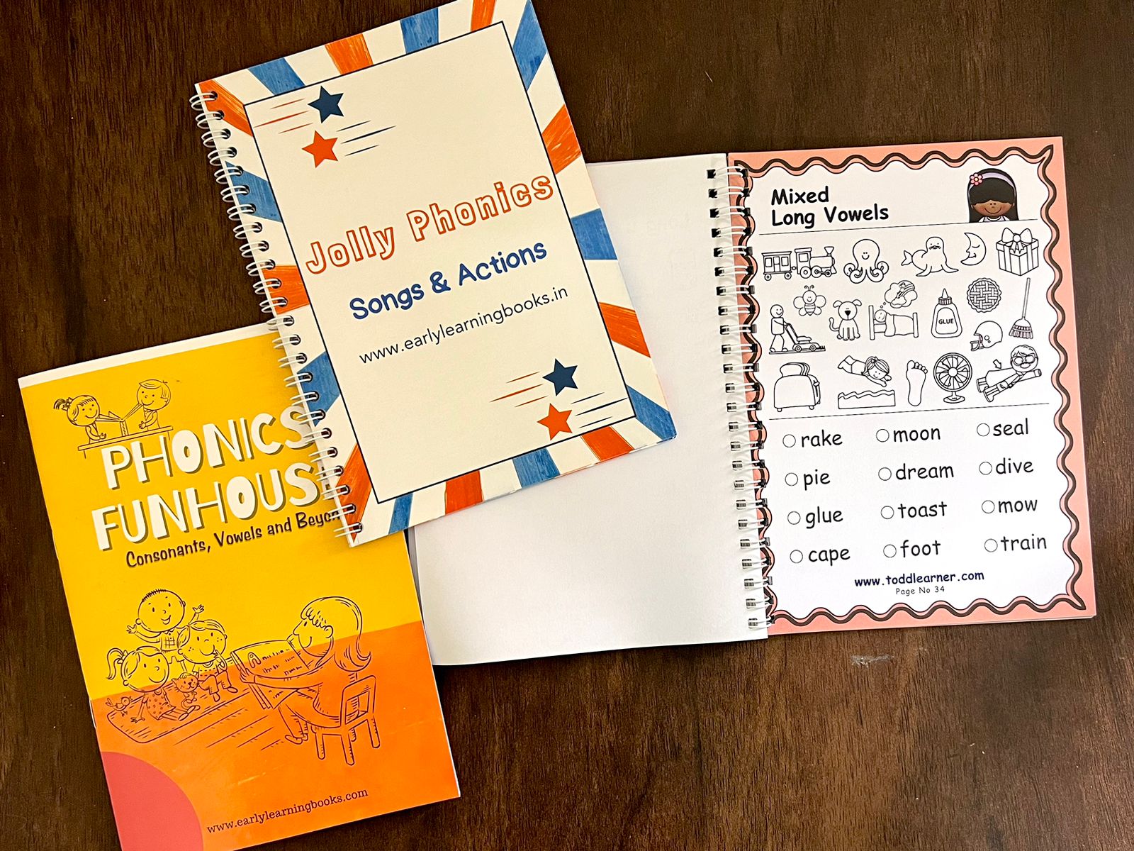 Phonics Learning Bundle for Kids. Set of 3 Books.